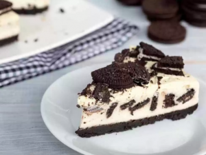 Trozo cheesecake Oreo